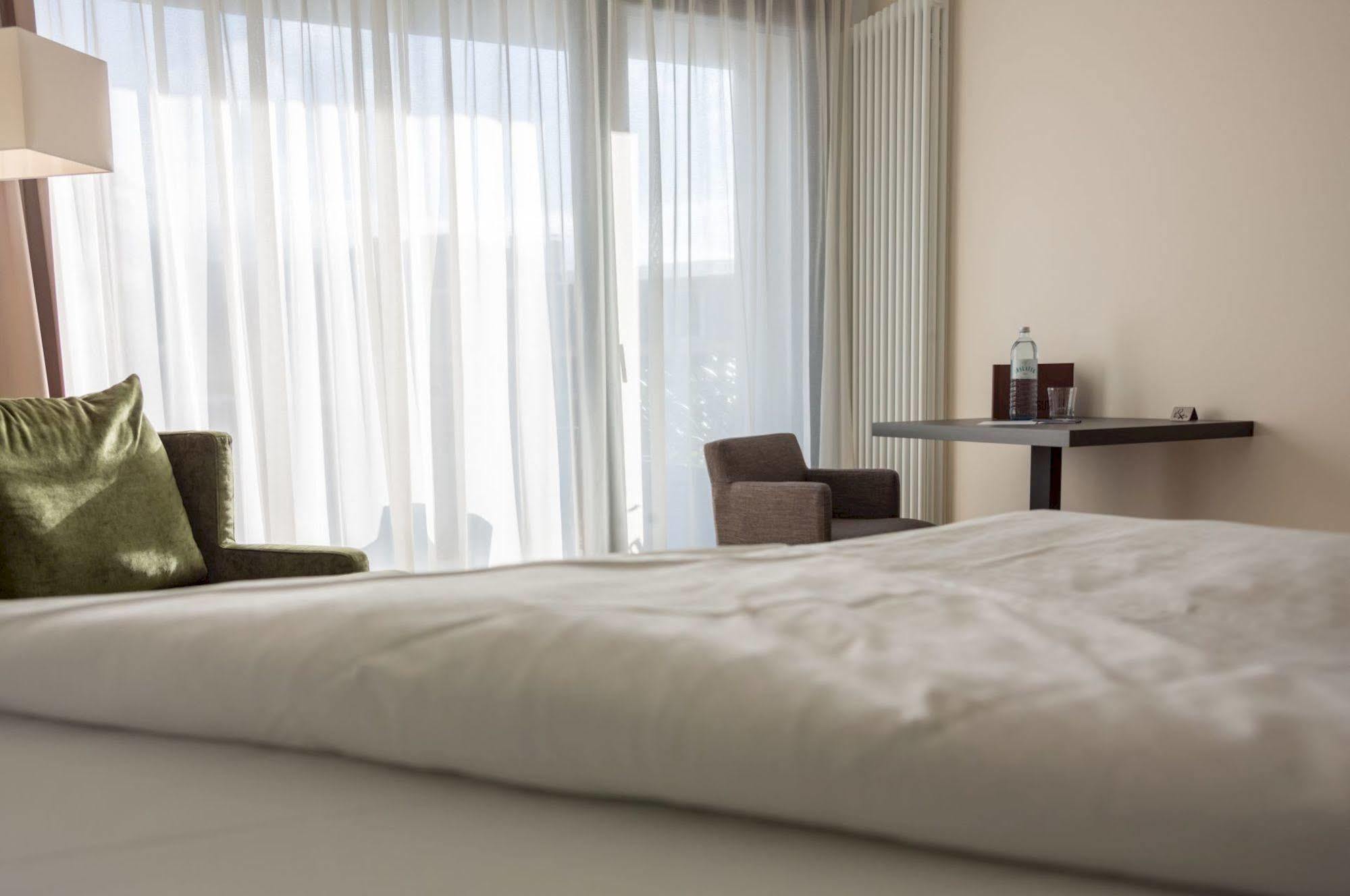 Suytes Aparthotel ไฮเดลเบิร์ก ภายนอก รูปภาพ